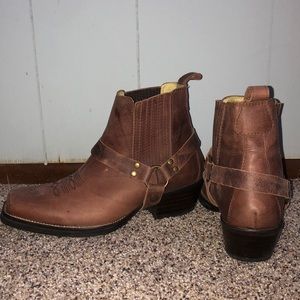 Brunellos Western boots!! Genuine leather!!